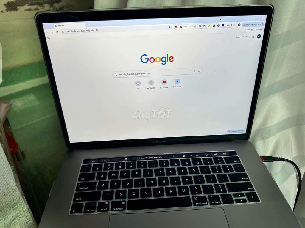 Macbook pro 2018,i9,gram16,512GB,15 inch