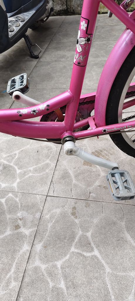 Xe đạp còn mới,. Mua bán Xe đạp tại Huyện Trảng Bom Đồng Nai được đăng bởi Trịnh Thị Quỳnh Anh hình 4
