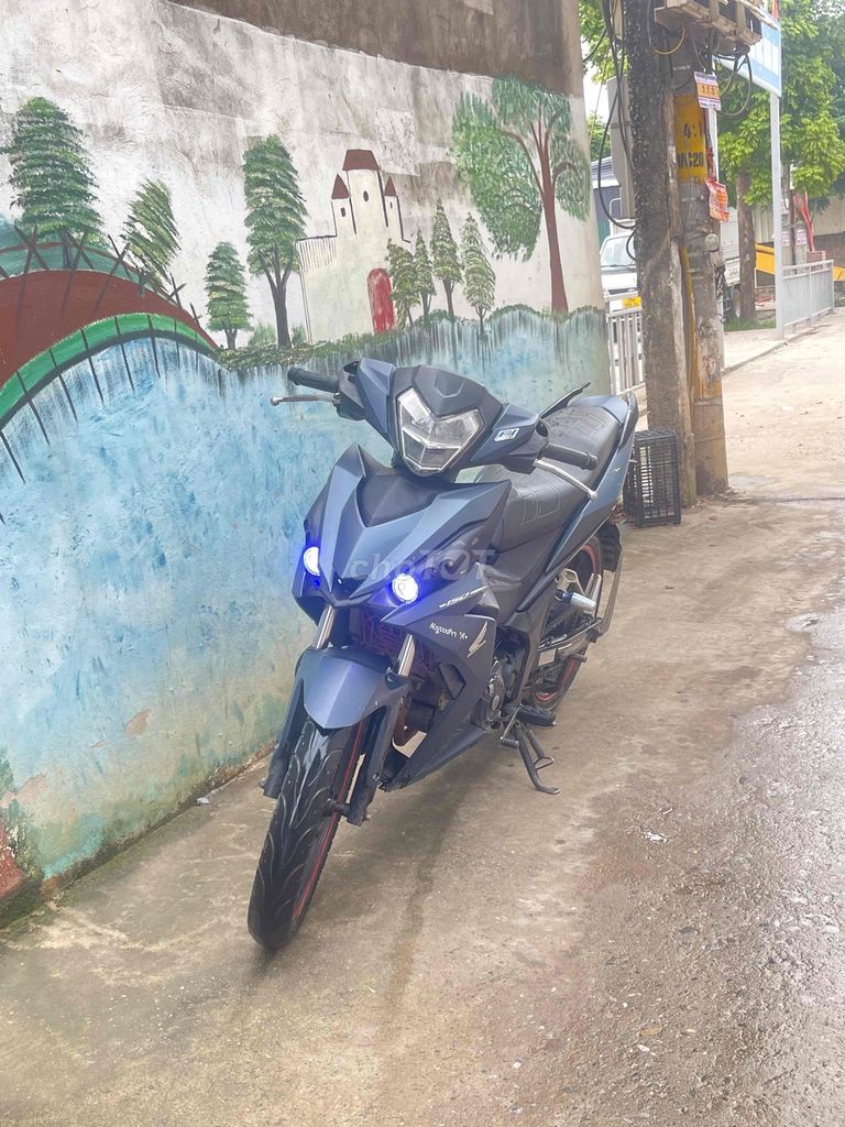 winner v1 máy zin đét đi hơn 2v. Mua bán Xe máy tại Quận Hà Đông Hà Nội được đăng bởi Khôi Nguyên hình 4