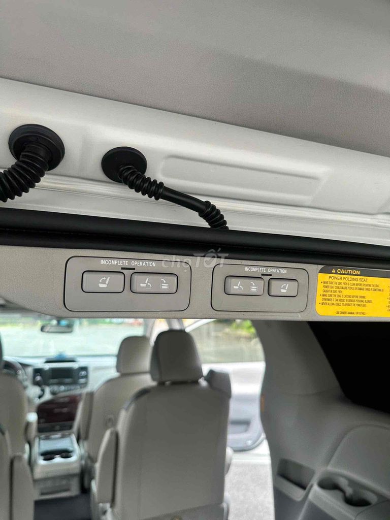 Toyota Sienna 2013 - 140000 km. Mua bán Ô tô tại Quận Cẩm Lệ Đà Nẵng được đăng bởi Nguyễn Duy hình 15