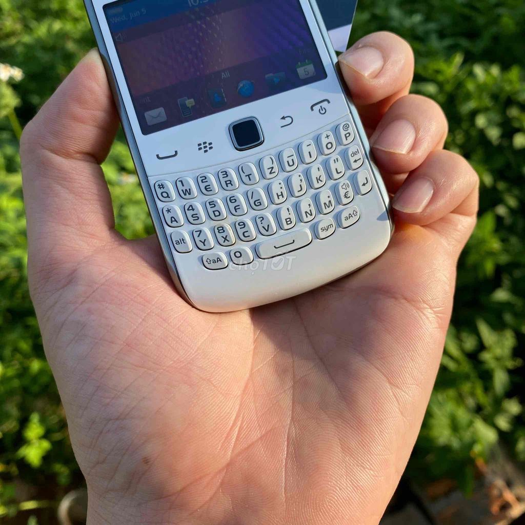 Blackberry Cuver 9360 New Fullbox. Mua bán Điện thoại tại Huyện Krông Búk Đắk Lắk được đăng bởi XuanNguyen BBKey hình 3