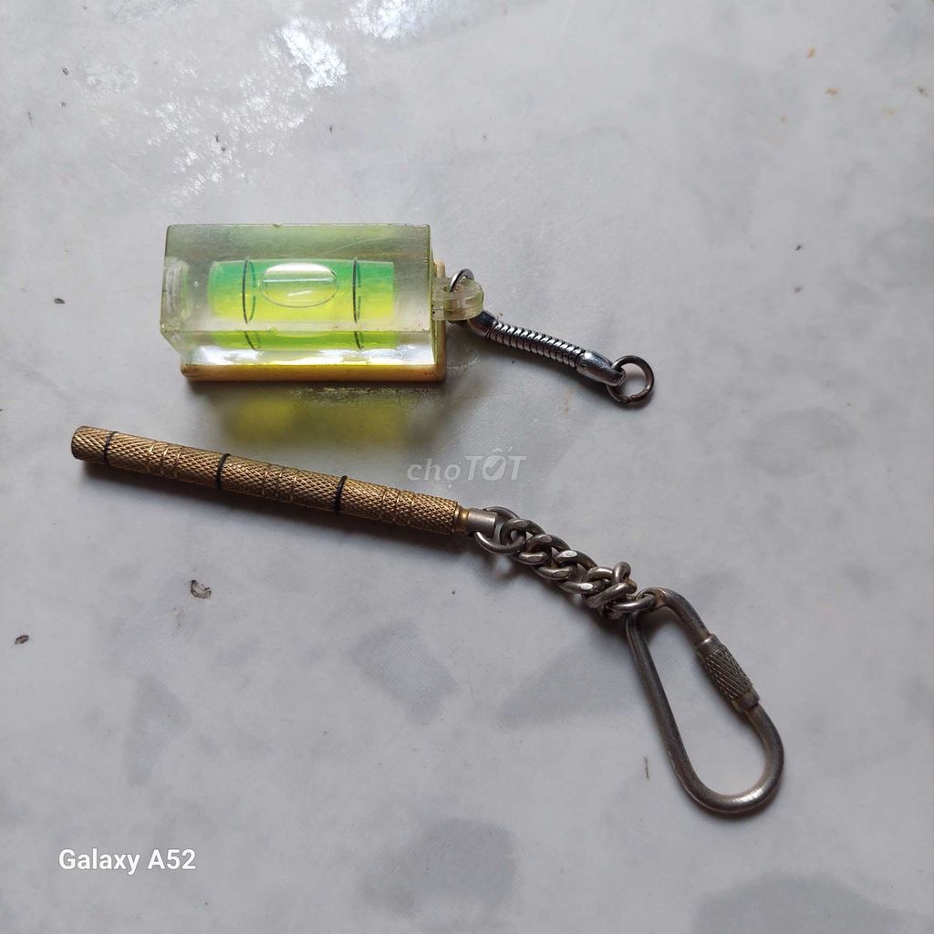 Móc khóa kim loại tích hợp tua vít. Mua bán Sở thích khác tại Huyện Hóc Môn Tp Hồ Chí Minh được đăng bởi Triêu nguyên hình 1