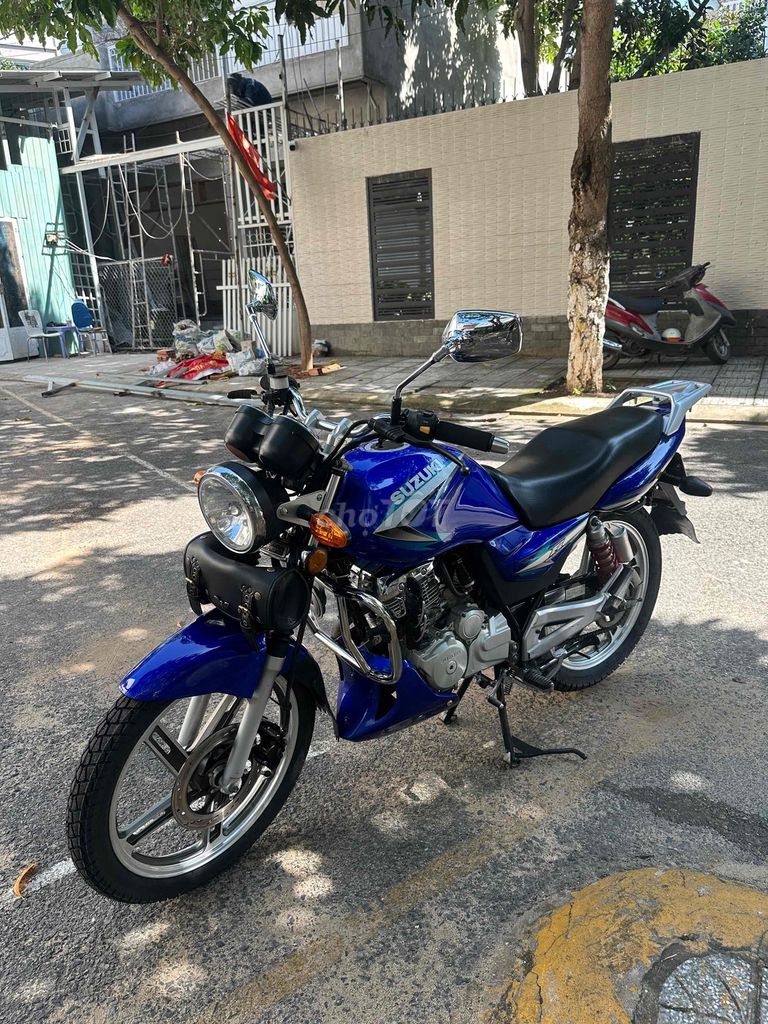Зеленая ручная тележка Suzuki EN150