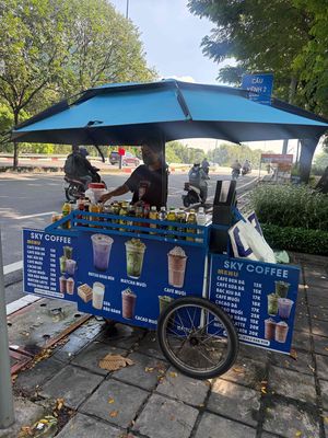 Tuyển NV Bán Coffee Take Away Buổi Sáng [Khu Sala].. Việc làm tại Thành phố Thủ Đức Tp Hồ Chí Minh được đăng bởi Thien hình 1