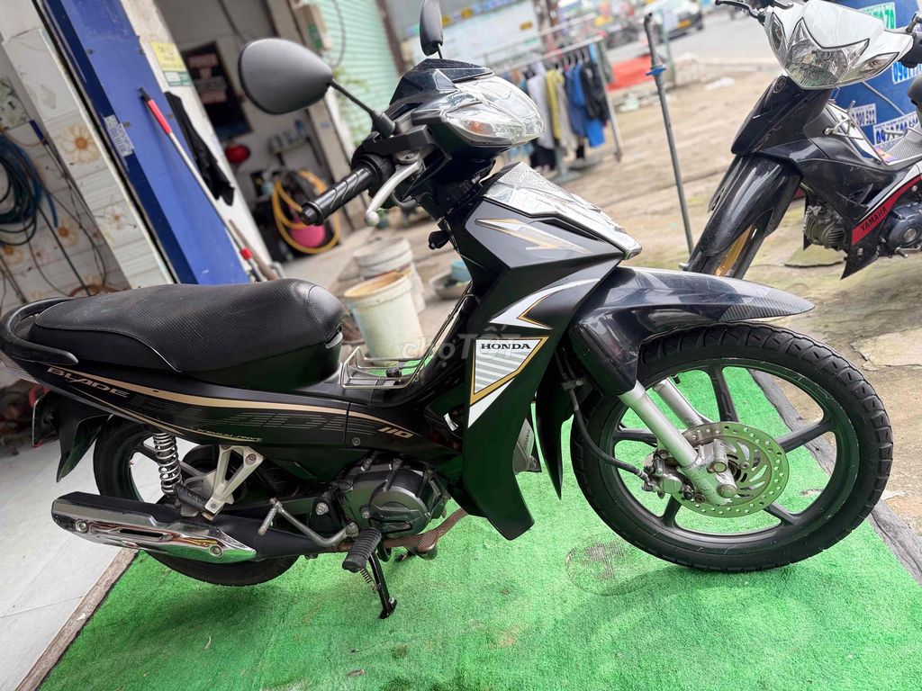 WAVE BLADE 2017 bstp chính chủ đẹp leng zin êm. Mua bán Xe máy tại Huyện Bình Chánh Tp Hồ Chí Minh được đăng bởi CH HƠN PHÁT CHUYÊN MUA BÁN XE CŨ MỚI hình 2