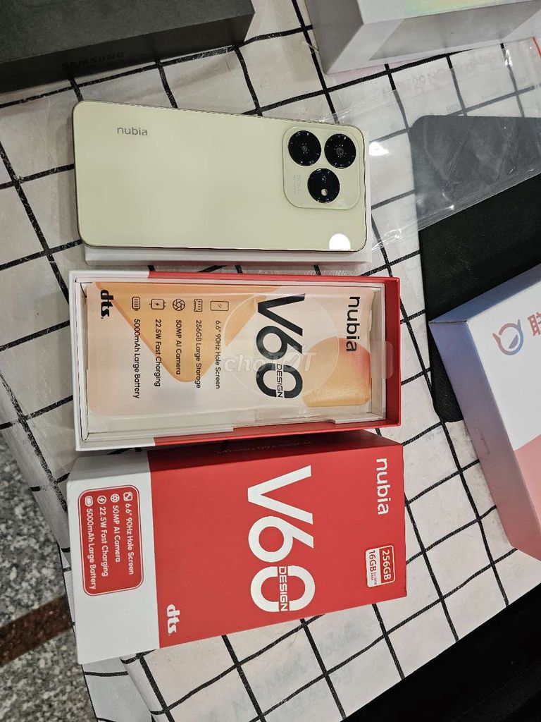 NUBIA V60 DESIGN 6G/256 YELLOW FULLBOX KENG PIN 5K. Mua bán Điện thoại tại Quận Tân Phú Tp Hồ Chí Minh được đăng bởi Ngô Minh Mobile  hình 1