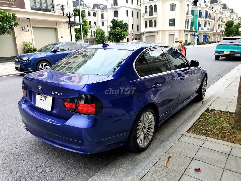 BMW 3 Series 20***00 km. Mua bán Ô tô tại Quận Hoàng Mai Hà Nội được đăng bởi Anh Tú hình 1