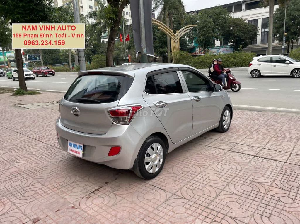 Hyundai Grand i10 2015 - chính chủ không khoan đục