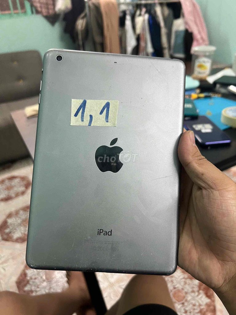 ipad mini 2, 64g, pin trâu, loa to, 1tr1