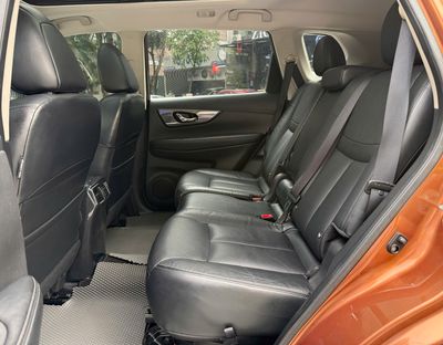 Nissan X-Trail 2.5SV 4X4 2016. Mua bán Ô tô tại Quận Bắc Từ Liêm Hà Nội được đăng bởi Lê Đức Dũng