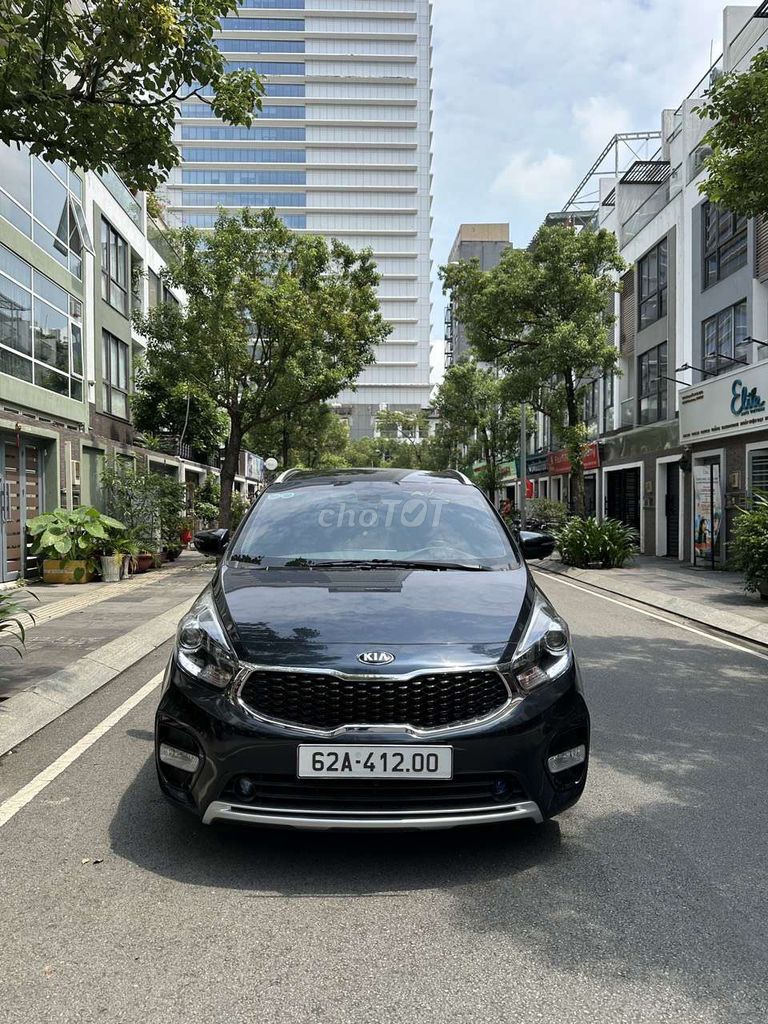 KIA RONDO 2.0 GAT,2020,ĐÚNG 58000km,ZIN&ĐẸP 95%. Mua bán Ô tô tại Quận Tân Bình Tp Hồ Chí Minh được đăng bởi Nam hình 1