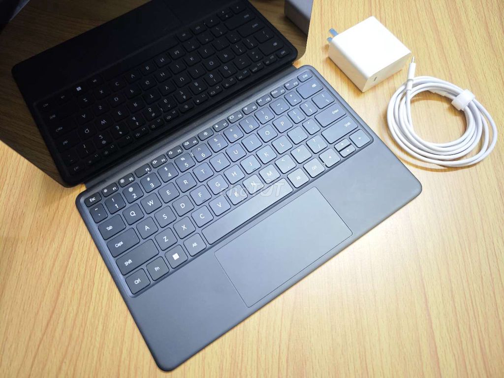 Huawei MateBook E Go 2023 Snap 8cxGen3/16Gb/512Gb