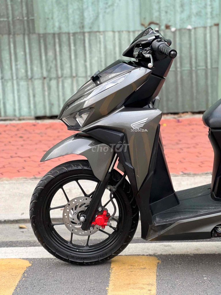 Honda Vario 125 2020 Xám đen 19.000km. Mua bán Xe máy tại Quận 11 Tp Hồ Chí Minh được đăng bởi Hưng Từ hình 5