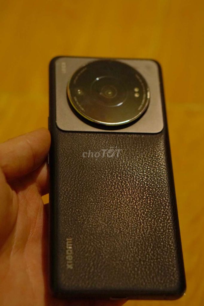 Xiaomi Mi 12S Ultra Đen Đã sử dụng. Mua bán Điện thoại tại Thành phố Thuận An Bình Dương được đăng bởi son hình 1