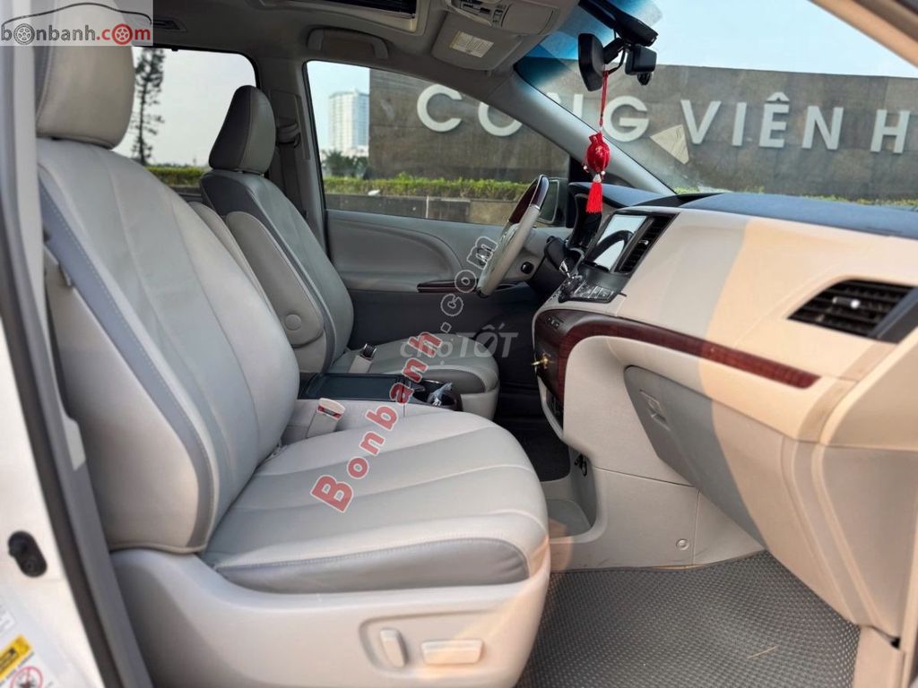 Toyota Sienna Limited 3.5 AWD 2013 - 936 Triệu. Mua bán Ô tô tại Quận Bắc Từ Liêm Hà Nội được đăng bởi Thiện Nguyễn hình 5