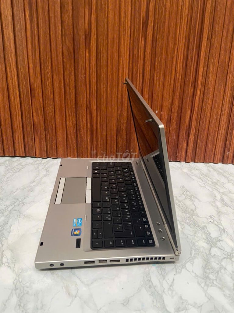 LAPTOP HP 8460P -pin ok- màn đẹp mới