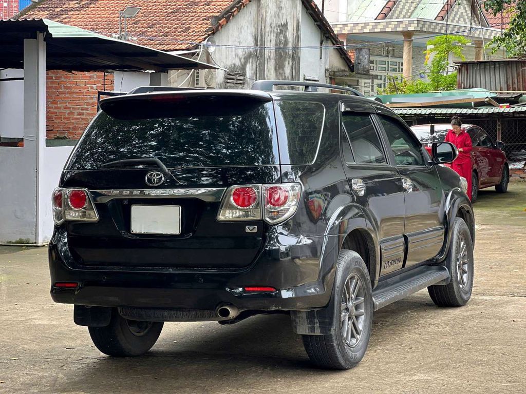 Hàng tốt - Toyota Fortuner 2014 2.7V 4WD (2 cầu). Mua bán Ô tô tại Thành phố Thuận An Bình Dương được đăng bởi Xe zin hình 5