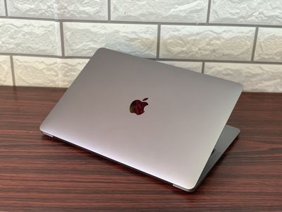 Macbook air 2020- Mỏng nhẹ, mới tinh, zin 99%
