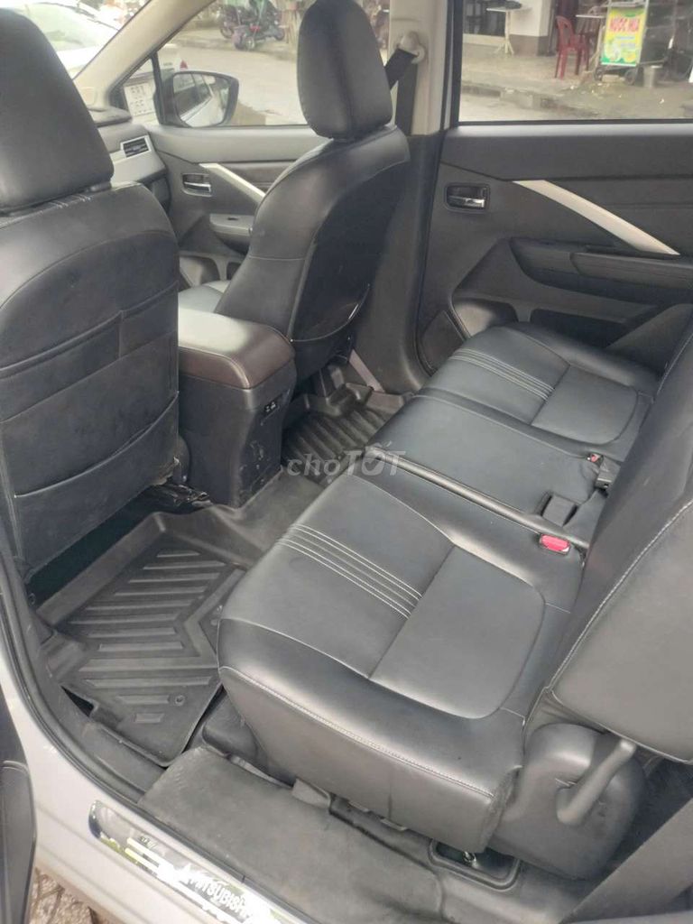 18 992 2024 - 50000 km. Mua bán Ô tô tại Thành phố Rạch Giá Kiên Giang được đăng bởi Hiền Trần hình 6