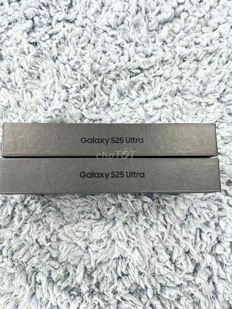 Samsung Galaxy S25 Ultra 256GB Đen titan. Mua bán Điện thoại tại Quận Ngô Quyền Hải Phòng được đăng bởi lê thanh thuỷ hình 1