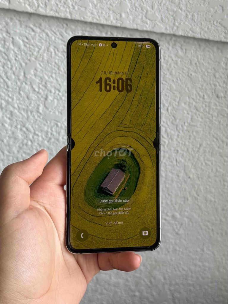 Samsung Galaxy Z Flip 5 Xanh Màn đốm. Mua bán Điện thoại tại Quận Bình Thạnh Tp Hồ Chí Minh được đăng bởi Duy Phương  hình 1
