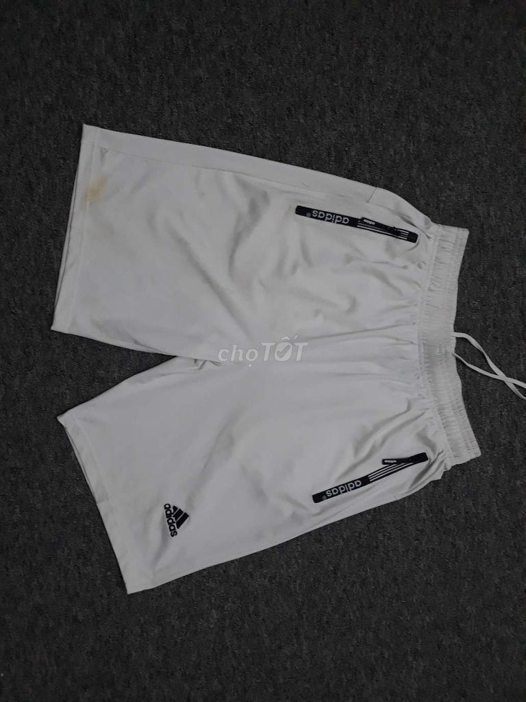 Quần đùi Adidas nam size M. Mua bán Quần áo tại Quận Hai Bà Trưng Hà Nội được đăng bởi Mr B hình 1