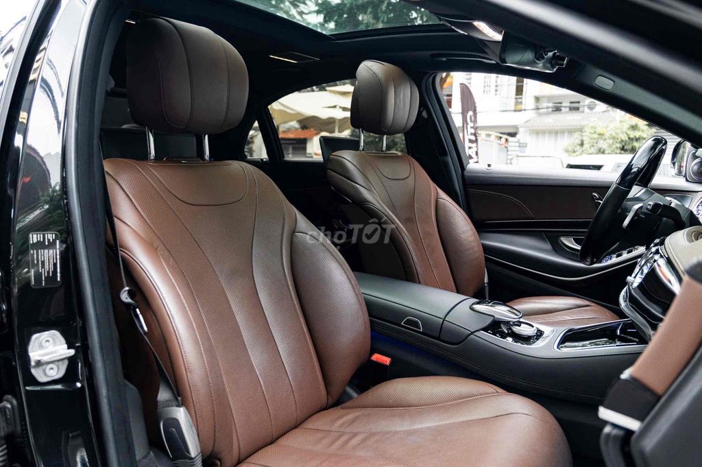 Mercedes S450L - ĐKLĐ 2020 - Đen Nâu. Mua bán Ô tô tại Quận 7 Tp Hồ Chí Minh được đăng bởi Thật Nguyễn LongAnh Auto hình 7