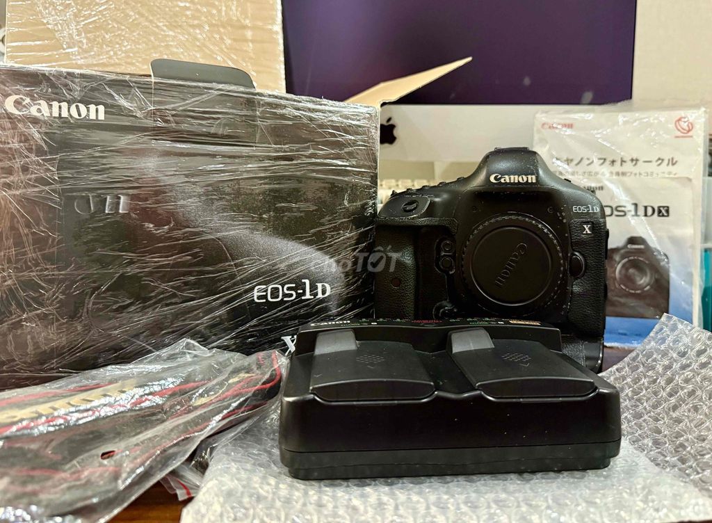 Máy ảnh Canon EOS-1D X fullbox. Mua bán Máy ảnh, Máy quay tại Quận 8 Tp Hồ Chí Minh được đăng bởi Hoàng Triều hình 1