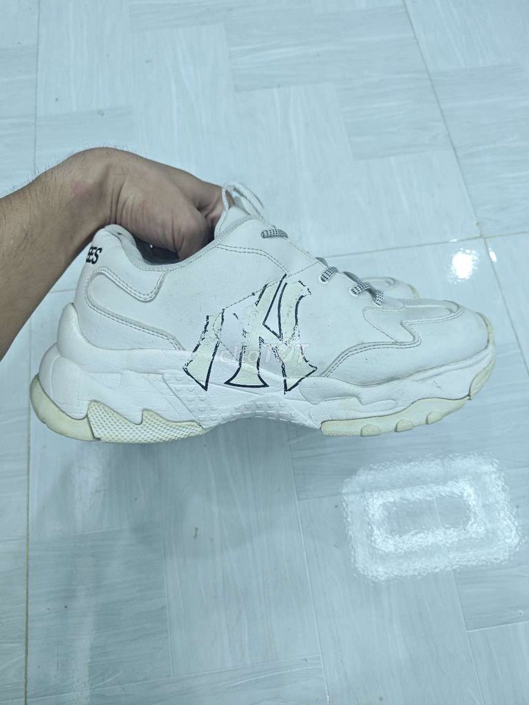 MLB size 42 chính hãng. Mua bán Giày dép tại Thành phố Nha Trang Khánh Hòa được đăng bởi Vũ hình 1