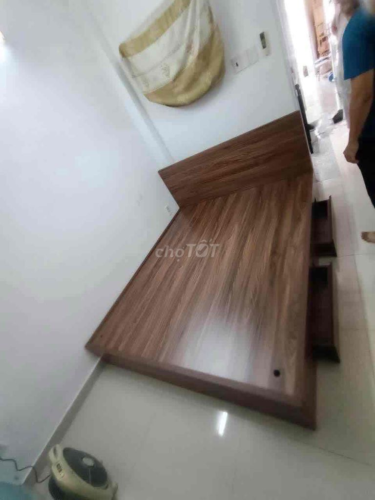 Giường ngủ Gỗ MDF 1m6x2m Nâu newin. Mua bán Giường, chăn ga gối nệm tại Quận Gò Vấp Tp Hồ Chí Minh được đăng bởi hạnh hình 1