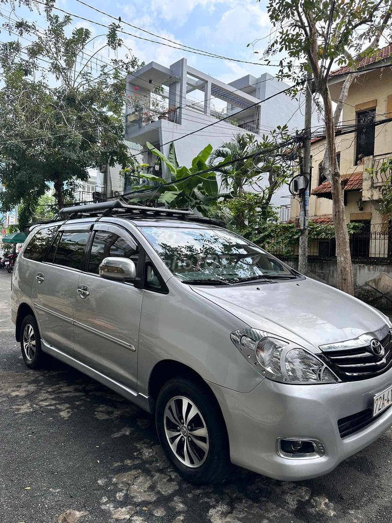 Toyota Innova 2010 G - 254000 km