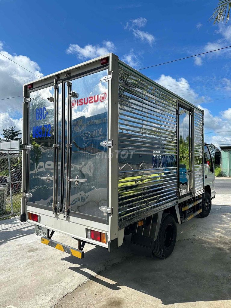 ISUZU  QKR 230 Thùng kín ODO: 23000 Tải 1,4 tấn. Mua bán Xe tải, xe ben tại Quận Bình Thuỷ Cần Thơ được đăng bởi Thẩm hình 4