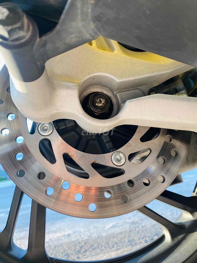 SH 125 CBS 2023 siêu lướt 5k km chuẩn zin✅. Mua bán Xe máy tại Quận Ninh Kiều Cần Thơ được đăng bởi Hiếu Xe máy Tân Liên Hưng 2 hình 16