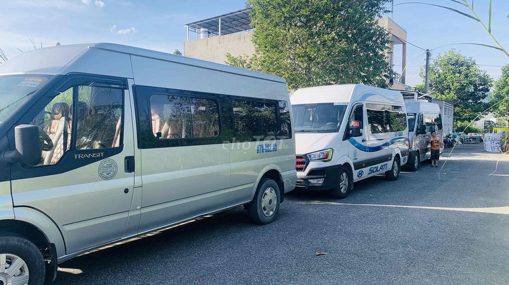 Ford Transit 16 chỗ màu Bạc. Mua bán Phương tiện khác tại Huyện Tri Tôn An Giang được đăng bởi GIA PHÁT CH DTDD hình 5