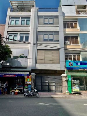 Аренда · 2 комн. · 68 м² · Quận Tân Bình, ул. Đường Bàu Cát 1