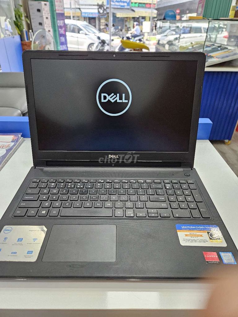 Dell Inspiron 3576 i5/8250U ssd 128G + Hdd 1T