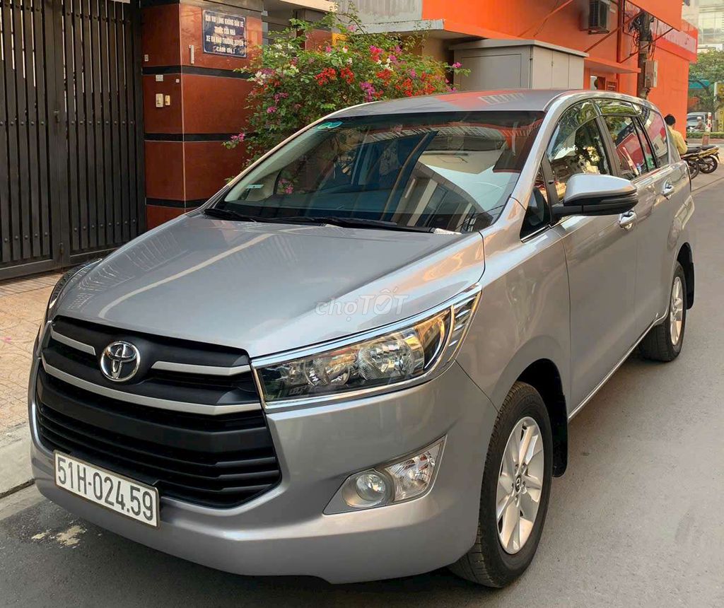 ✅Toyota Innova 2019 2.0E - 75000 km