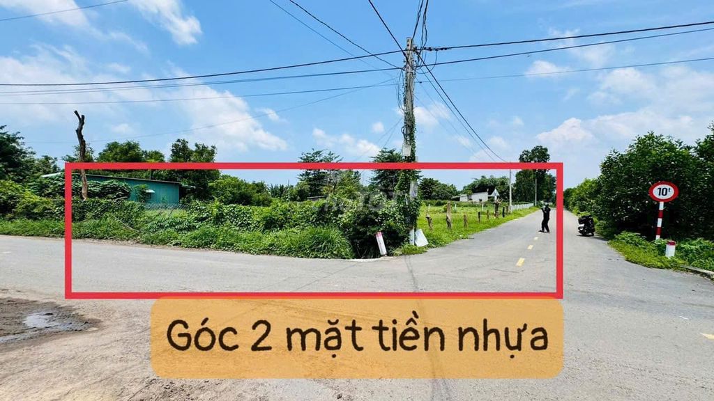 Bán lô góc 2 mặt tiền đường nhựa Phước Hội 840m2