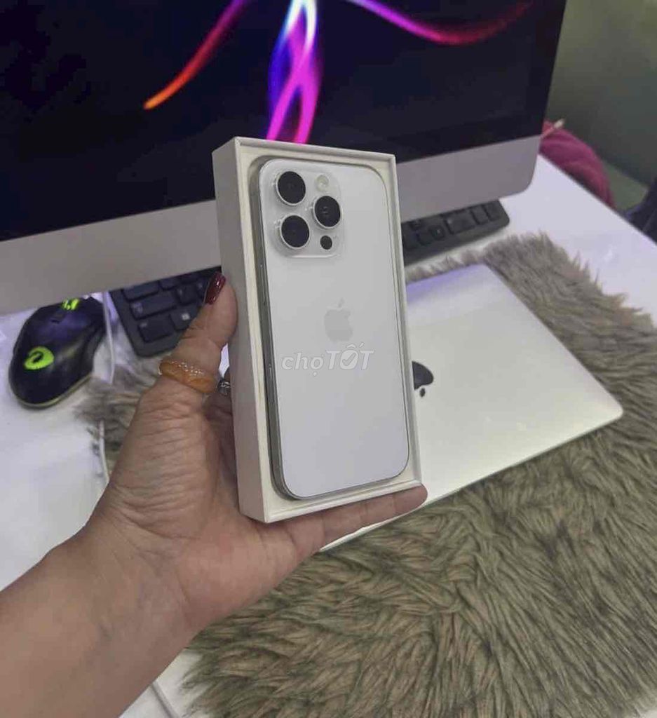 Apple iPhone 16 Pro 256GB Trắng Mỹ. Mua bán Điện thoại tại Quận 3 Tp Hồ Chí Minh được đăng bởi Nam Á Mobile hình 1