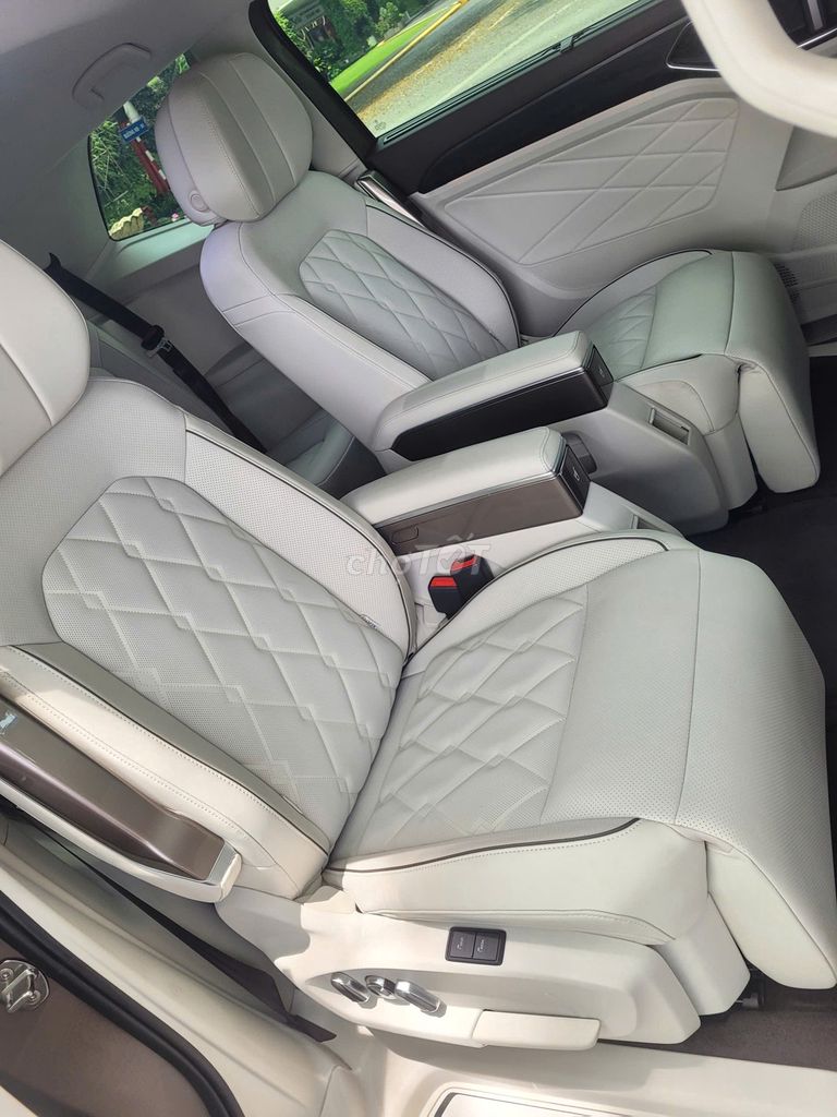 VOLKSWAGEN VILORAN LUXURY 2023. Mua bán Ô tô tại Thành phố Biên Hòa Đồng Nai được đăng bởi Bùi Công Sự hình 13