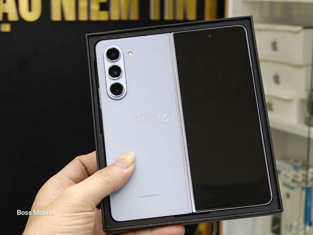 Samsung Z Fold 5 12/256Gb fullbox keng nét zin áp. Mua bán Điện thoại tại Quận Hai Bà Trưng Hà Nội được đăng bởi Boss Mobile hình 1