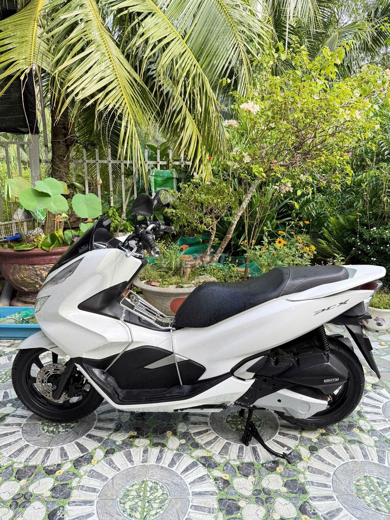 PCX 2018. Mua bán Xe máy tại Thành phố Bến Tre Bến Tre được đăng bởi Đỗ nhân nghĩa hình 1