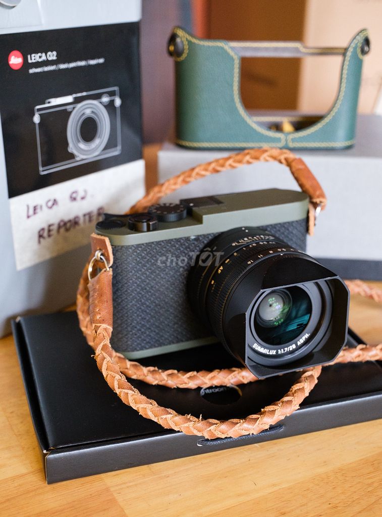 LEICA Q2 bản đặc biệt reporter , ghost hodinkee