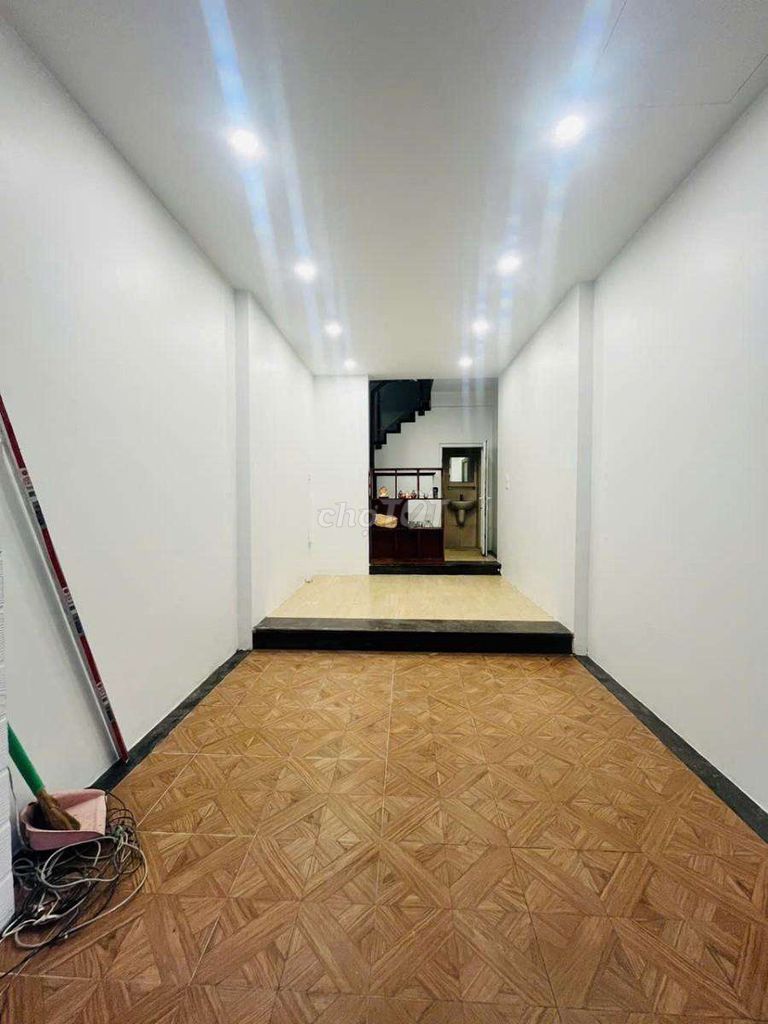 BÁN NHÀ NÚI TRÚC GIẢNG VÕ 23M 6 TẦNG, KHU PHÂN LÔ ĐẸP, KD - ảnh 4