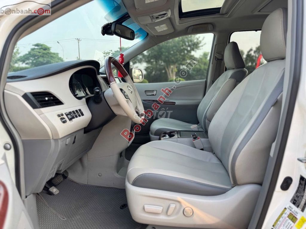 Toyota Sienna Limited 3.5 AWD 2013 - 936 Triệu. Mua bán Ô tô tại Quận Bắc Từ Liêm Hà Nội được đăng bởi Thiện Nguyễn hình 3