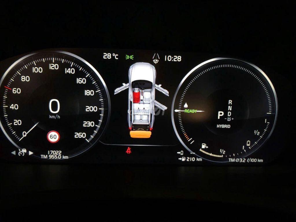 Volvo XC90 Recharge T8 Hybrid 2022 màu đen. Mua bán Ô tô tại Quận 3 Tp Hồ Chí Minh được đăng bởi minh tuan nguyen hình 6