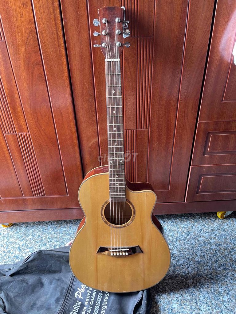 Đàn guitar. Mua bán Nhạc cụ tại Huyện Hóc Môn Tp Hồ Chí Minh được đăng bởi Trường Nguyễn hình 1