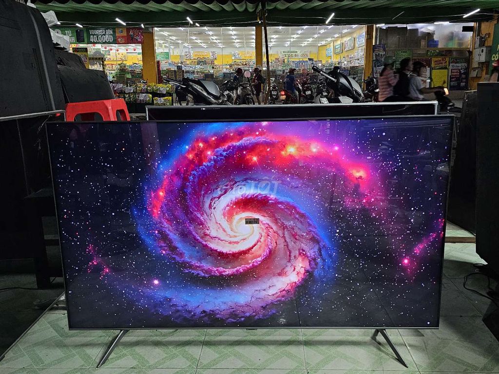 QLED 4K Samsung 65" - 65Q65R. 120Hz - Đẹp Keng 99%