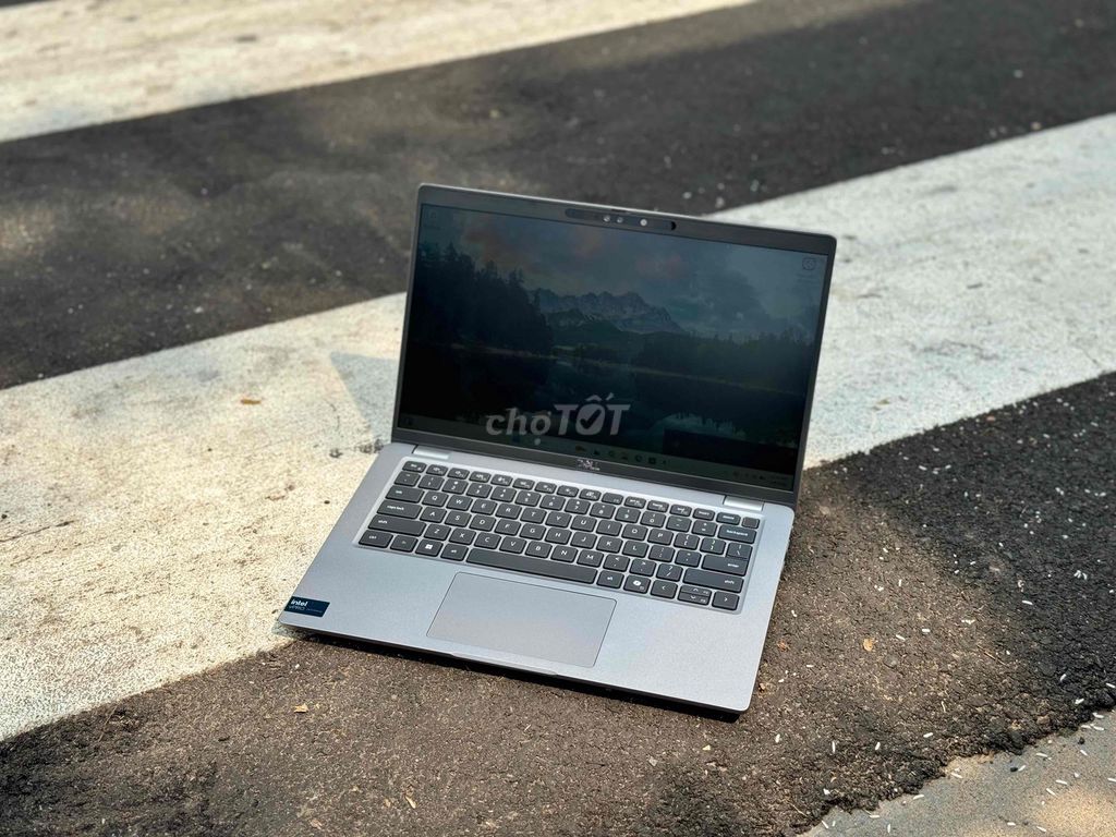 Dell Precision 3490 Core Ultra 7 16GB/1TB rtx 500a. Mua bán Laptop tại Quận 10 Tp Hồ Chí Minh được đăng bởi thông hình 1