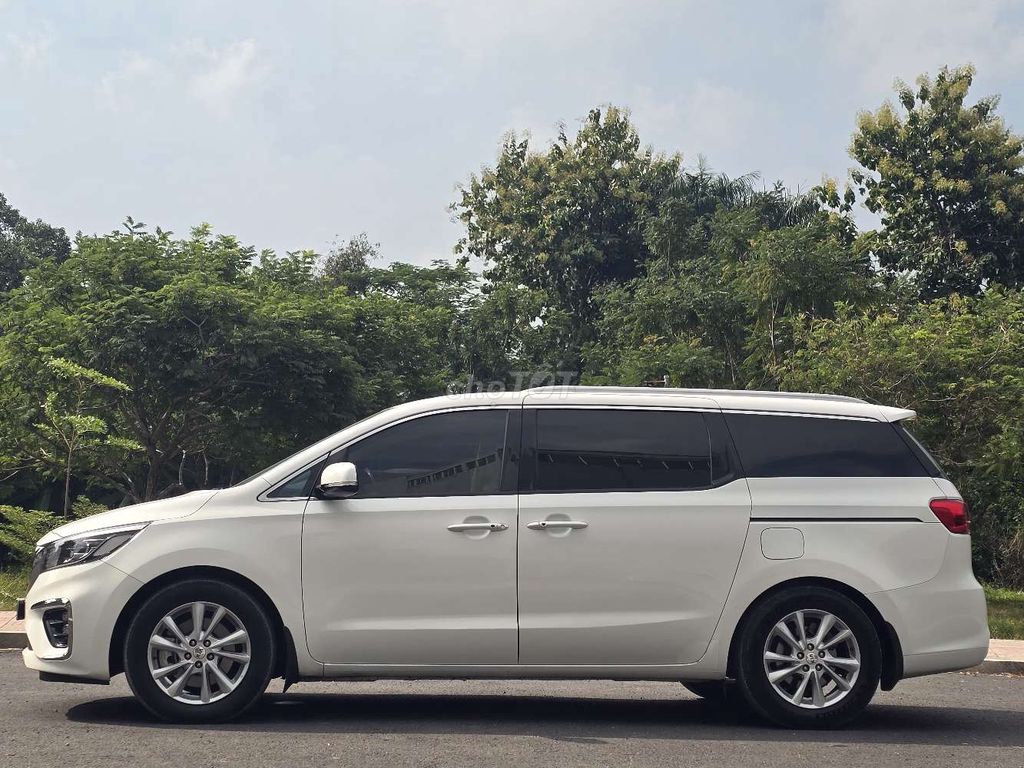 SEDONA 2.2L 2019 ДИЗЕЛЬ ПОЛНАЯ КОМПЛЕКТАЦИЯ 98000КМ ГАРАНТИЯ 1 ГОД